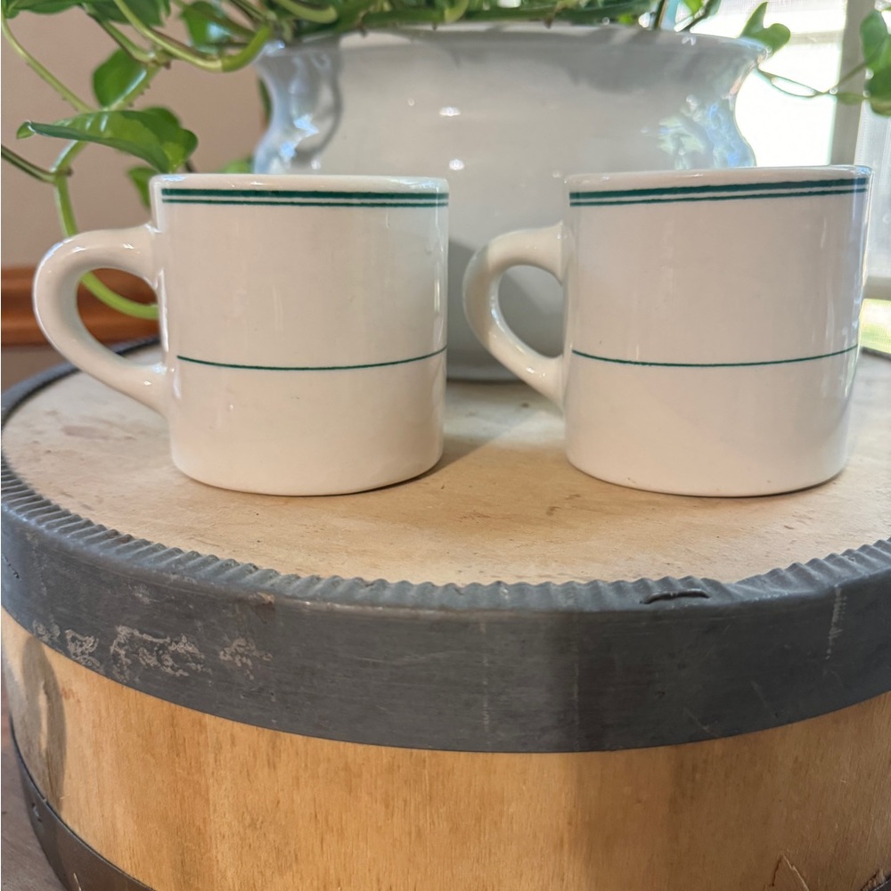 Vintage restaurantware coffee mugs - Picture 2 of 4